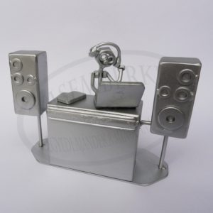 DJ